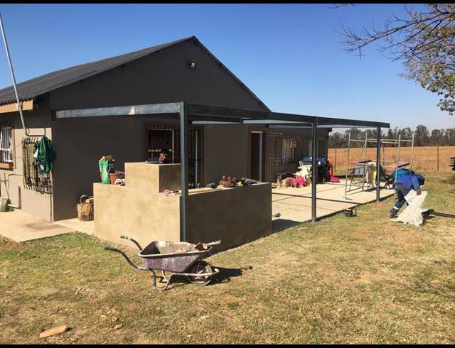 FARM FOR SALE IN VALLEY SETTLEMENT